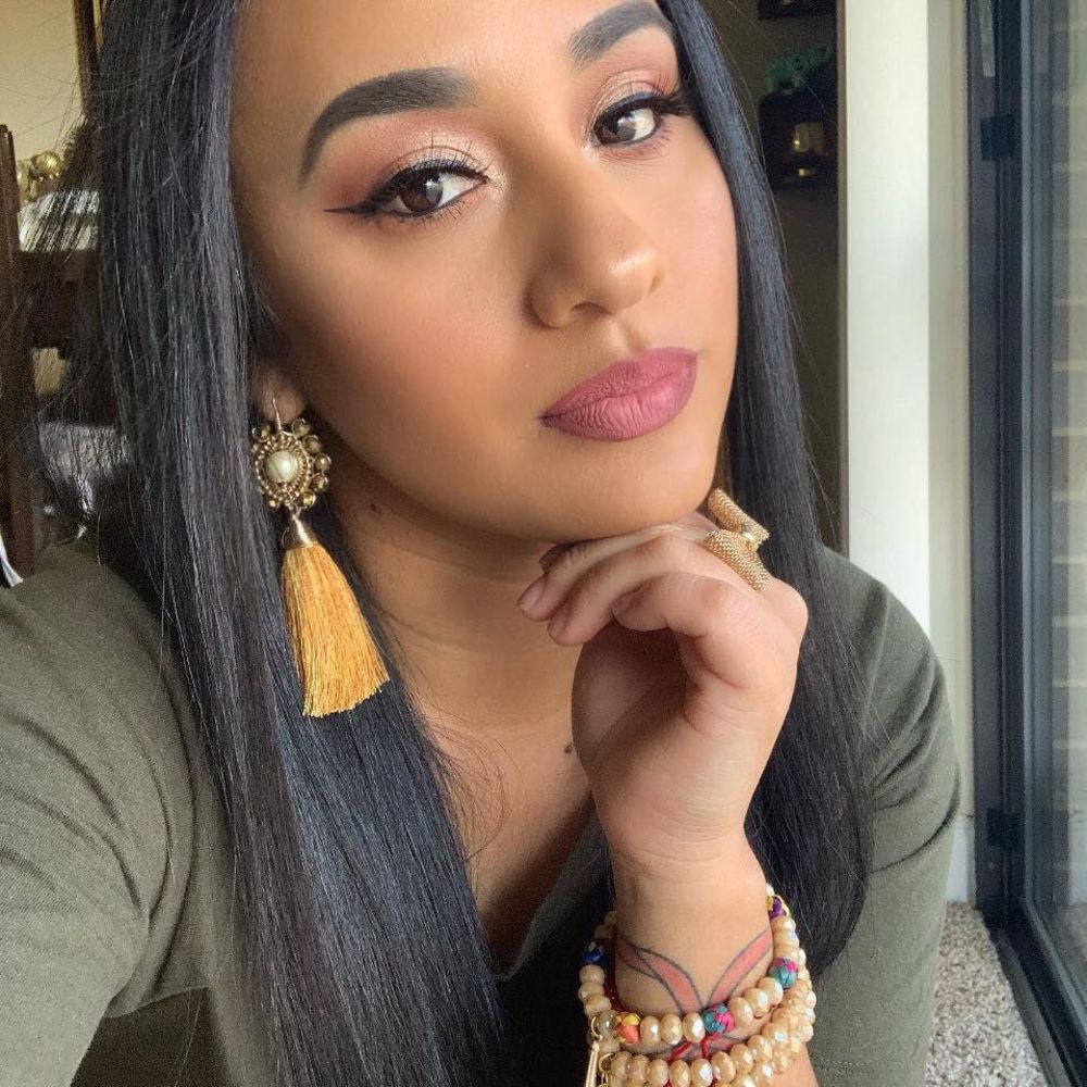 Meet your Posher, Andrea